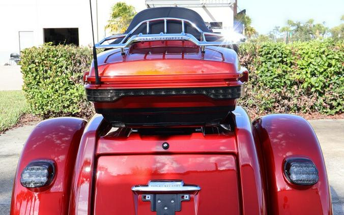 2021 Harley-Davidson CVO Tri Glide FLHTCUTGSE