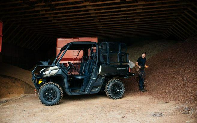 2020 Can-Am Defender XT HD8