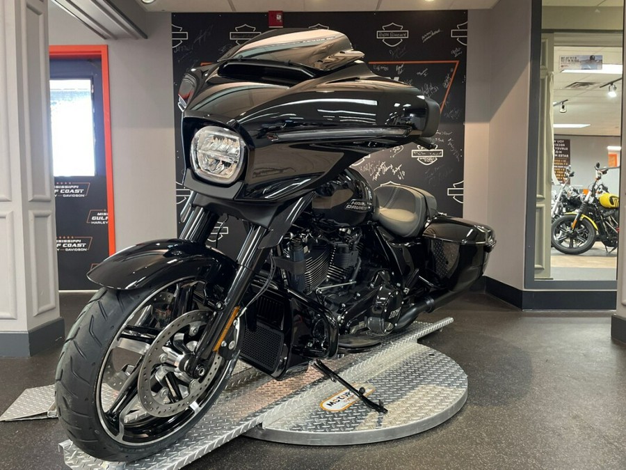 FLHX 2024 Street Glide®