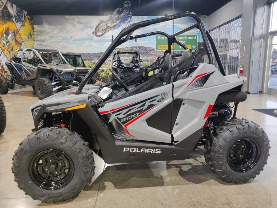 2024 Polaris RZR 200 EFI