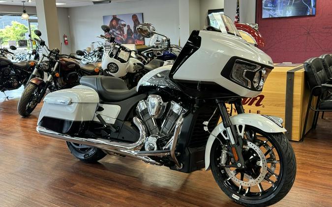 2024 Indian Motorcycle® Challenger® Limited Ghost White Metallic