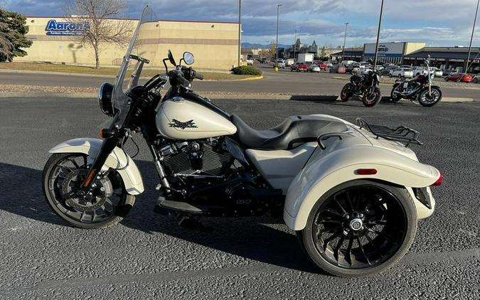 2023 Harley-Davidson® FLRT - Freewheeler®