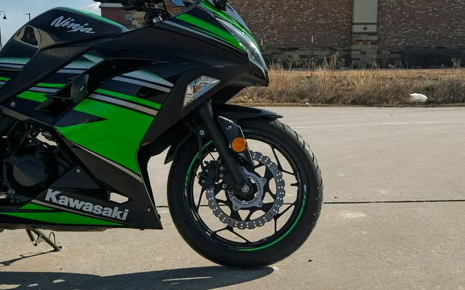 2016 Kawasaki Ninja® 300 ABS