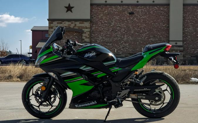2016 Kawasaki Ninja® 300 ABS