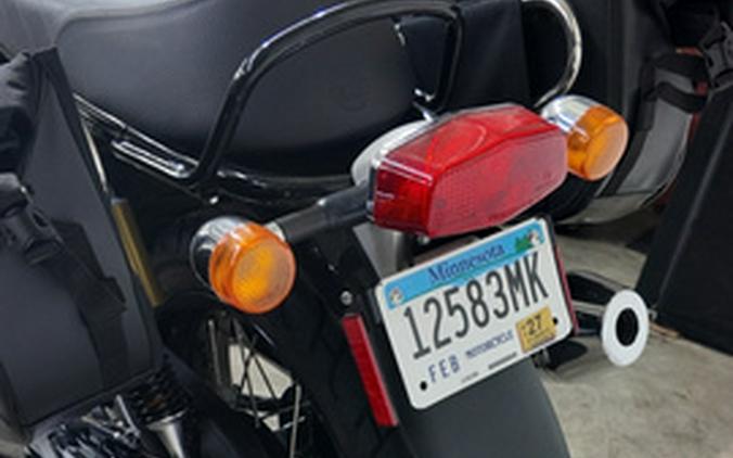 2022 Royal Enfield Twins INT650