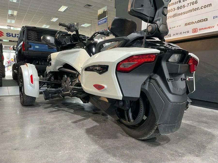 2022 Can-Am® Spyder F3T