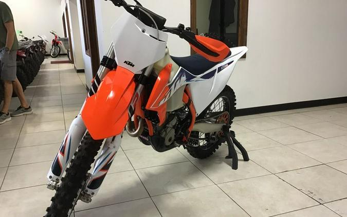 2022 KTM 350 SX-F