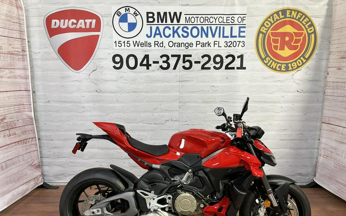 2025 Ducati STREETFIGHTER V4