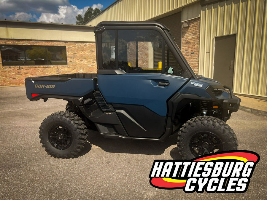 2026 Can-Am Defender Limited HD11