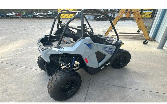 2026 Polaris RZR 200 EFI