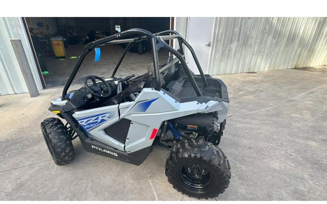 2026 Polaris RZR 200 EFI