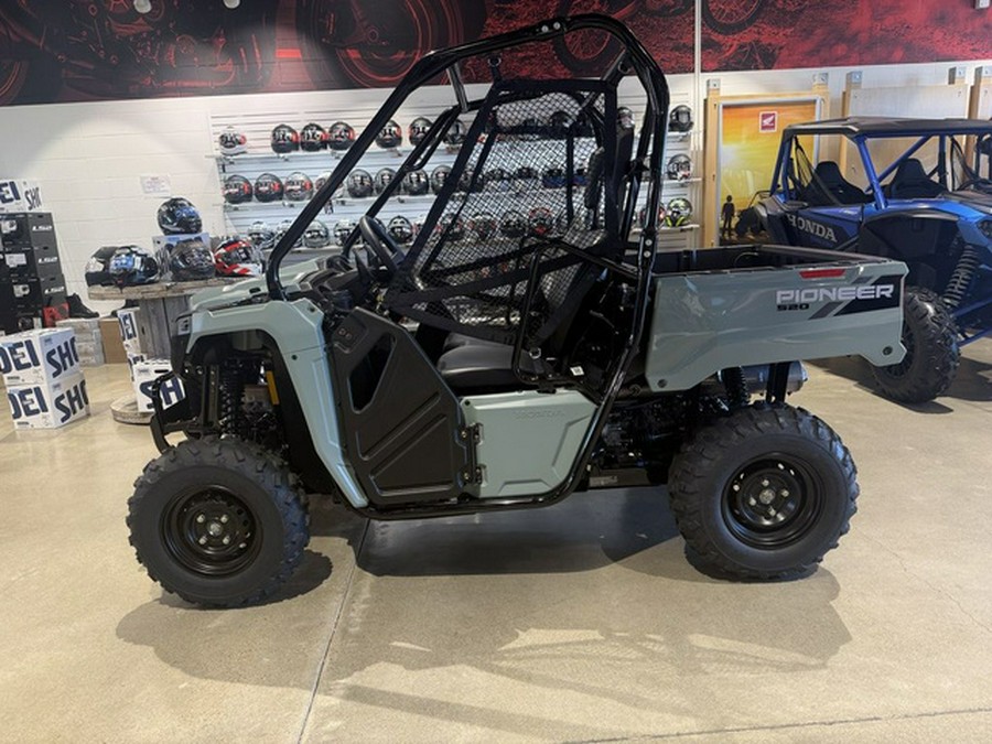 2026 Honda Pioneer 520