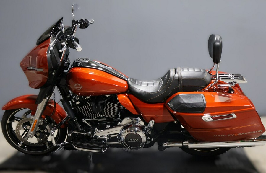 2024 Harley-Davidson Street Glide FLHX