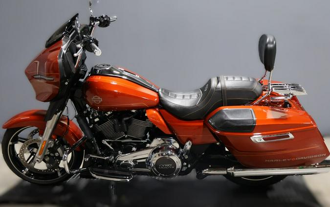 2024 Harley-Davidson Street Glide FLHX
