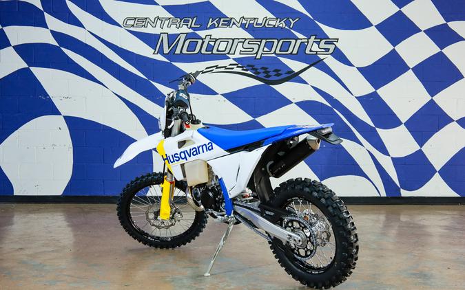2027 TE 300 - Husqvarna Motorcycles