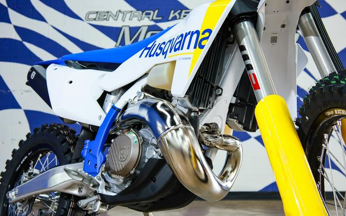 2027 TE 300 - Husqvarna Motorcycles
