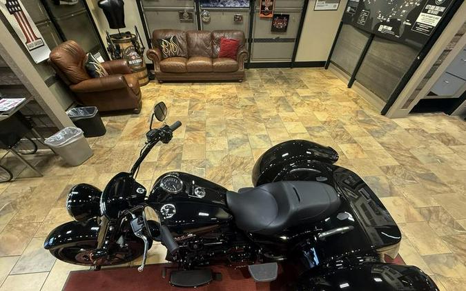 2025 Harley-Davidson® FLRT - Freewheeler®