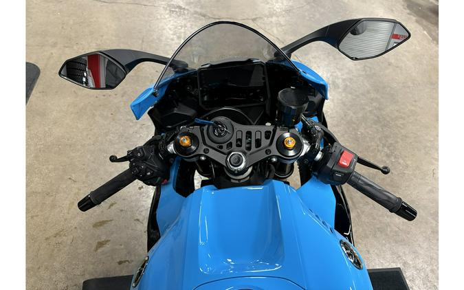 2026 YZF R7 - Yamaha