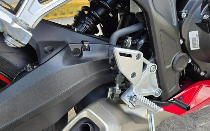 2026 Honda CBR650R E-Clutch