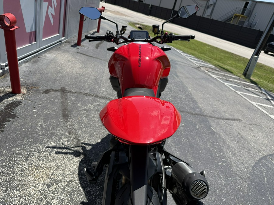 2026 Ducati Monster Plus DEMO Ducati Red