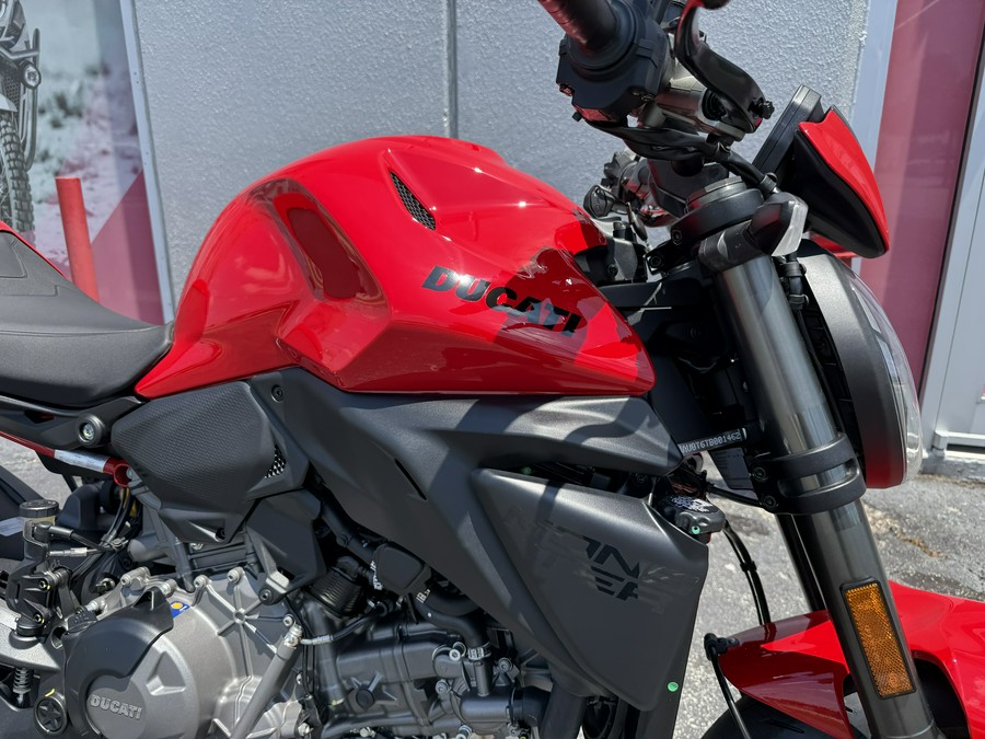 2026 Ducati Monster Plus DEMO Ducati Red