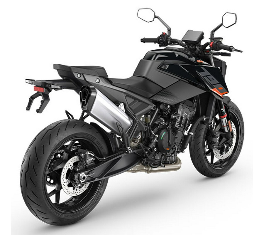 2027 KTM 790 Duke