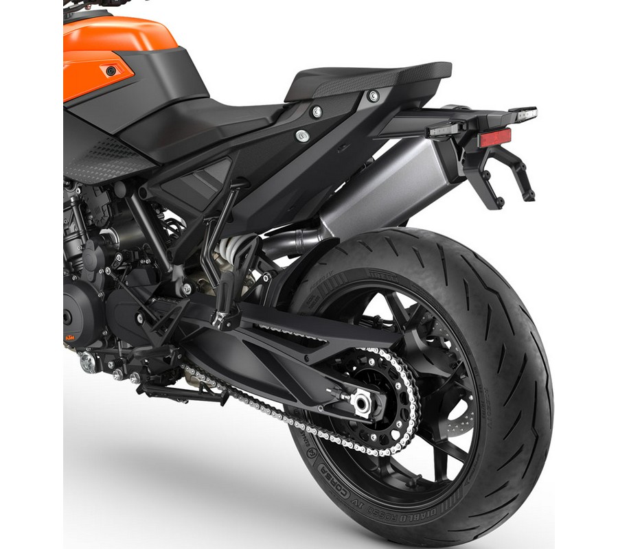 2027 KTM 790 Duke