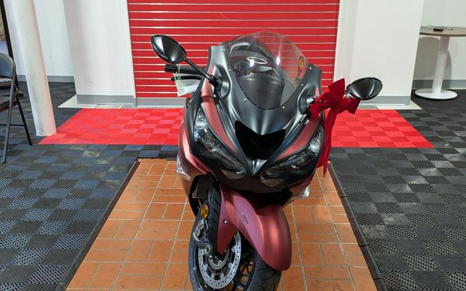 2025 Kawasaki Ninja ZX-14R ABS