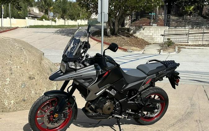 2025 Suzuki V-Strom 1050