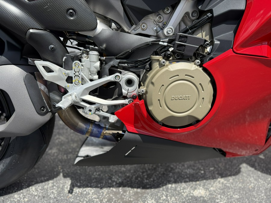 2025 Ducati Panigale V4 S - 00877C
