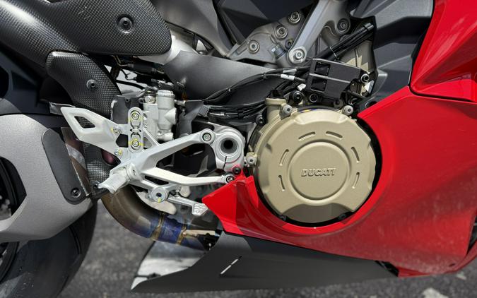 2025 Ducati Panigale V4 S - 00877C