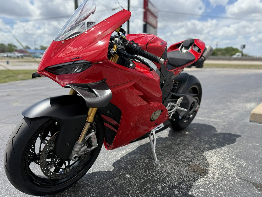 2025 Ducati Panigale V4 S - 00877C