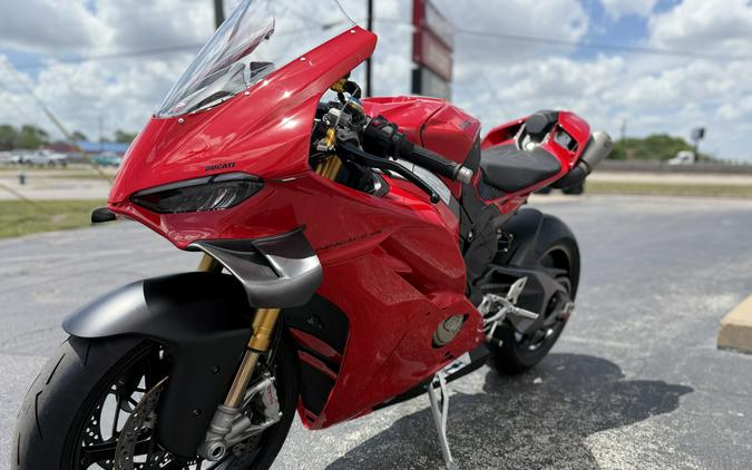 2025 Ducati Panigale V4 S - 00877C