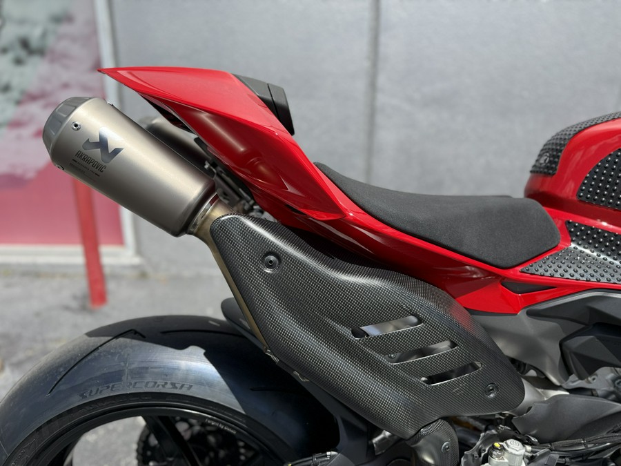 2025 Ducati Panigale V4 S - 00877C