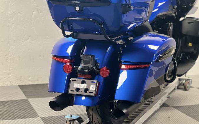 2026 Indian Motorcycle Pursuit® Dark Horse® with 112 and Powerband Audio Package