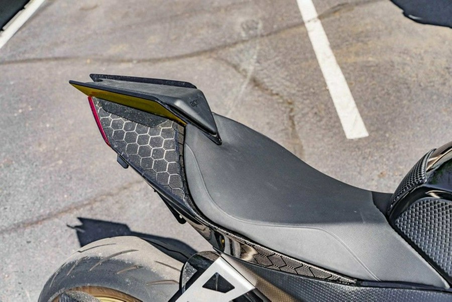 2022 Aprilia RSV4 Factory 1100