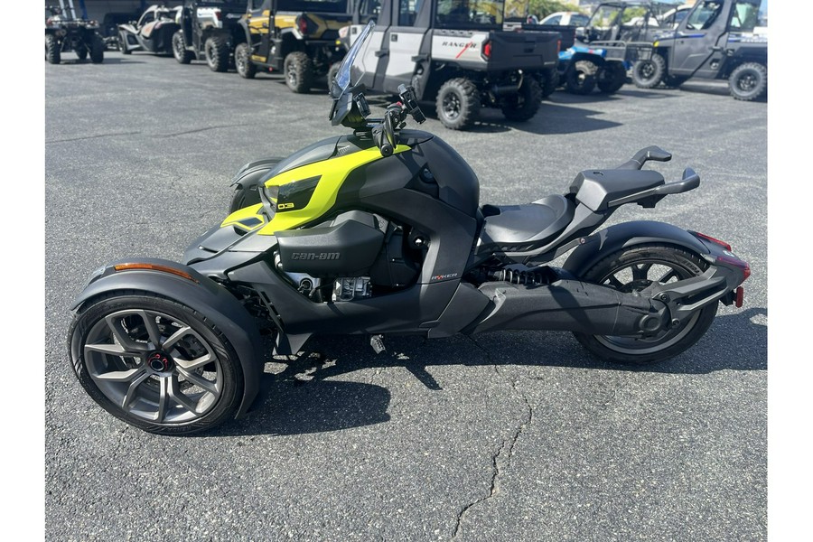 2023 Can-Am RYKER 900