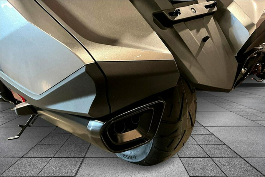 2025 Honda Gold Wing Tour Automatic DCT