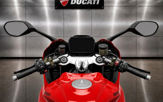 2026 DUCATI PANIGALE V2