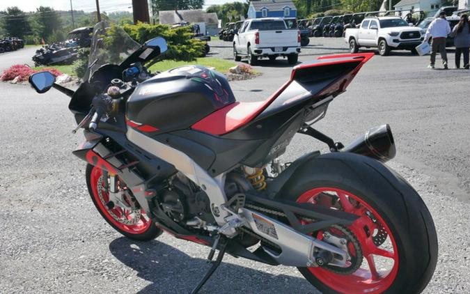 2024 Aprilia RSV4 1100