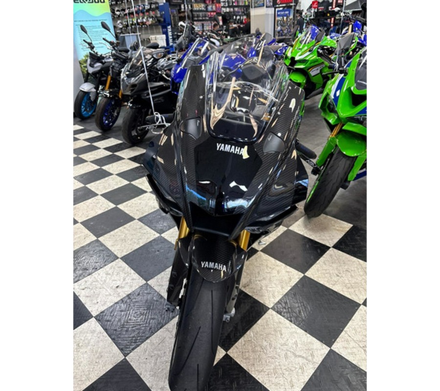 2024 Yamaha YZF R1M