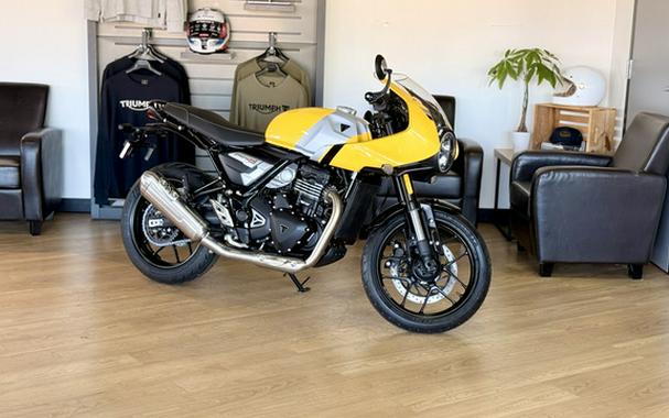2026 Triumph Thruxton 400