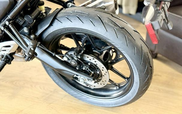 2026 Triumph Thruxton 400