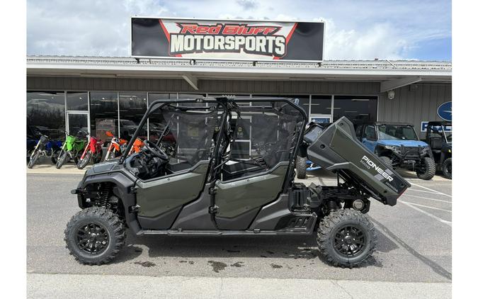 2025 Honda Pioneer 1000-6 Deluxe Crew