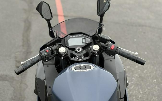 2026 Kawasaki Ninja 500 ABS Metallic Matte Twilight Blue ABS Metallic Yellowish GreenEbony