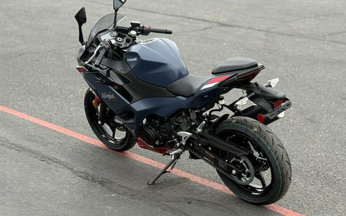 2026 Kawasaki Ninja 500 ABS Metallic Matte Twilight Blue ABS Metallic Yellowish GreenEbony
