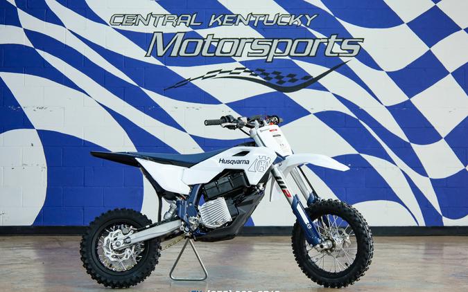 2027 EE 5 - Husqvarna Motorcycles
