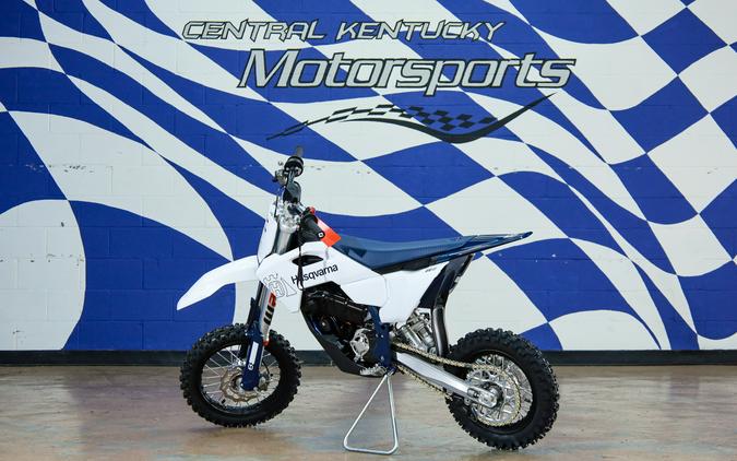 2027 EE 5 - Husqvarna Motorcycles