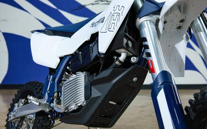 2027 EE 5 - Husqvarna Motorcycles