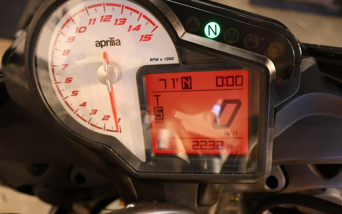 2016 Aprilia Tuono V4 FACTORY